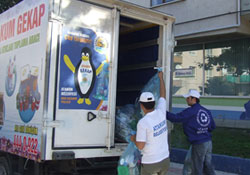 Atıklar paraya dönüşüyor