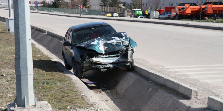 SAMSUN'DA FECİ KAZA 1 ÖLÜ 1 YARALI