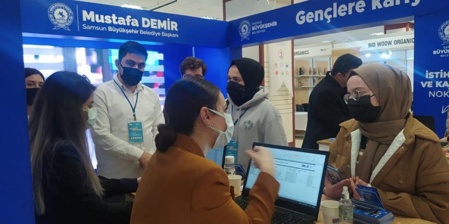 KARİYER FUARINDA BÜYÜKŞEHİR STANDINA YOĞUN İLGİ 