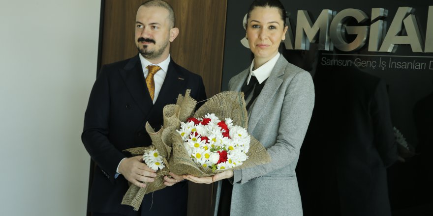 AK PARTİ'Lİ KARAASLAN, SAMSUN'DA İŞ İNSANLARIYLA BİR ARAYA GELDİ