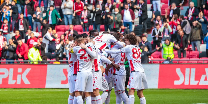 SAMSUNSPOR'UN MENEMENSPOR KARŞISINDAKİ İLK 11'İ
