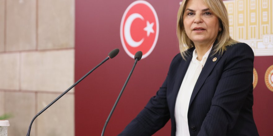 HANCIOĞLU'NDAN 8 MART MESAJI: 'ADALETSİZLİĞİ YOK EDENE DEK VAR GÜCÜMÜZLE SAVAŞMALIYIZ'