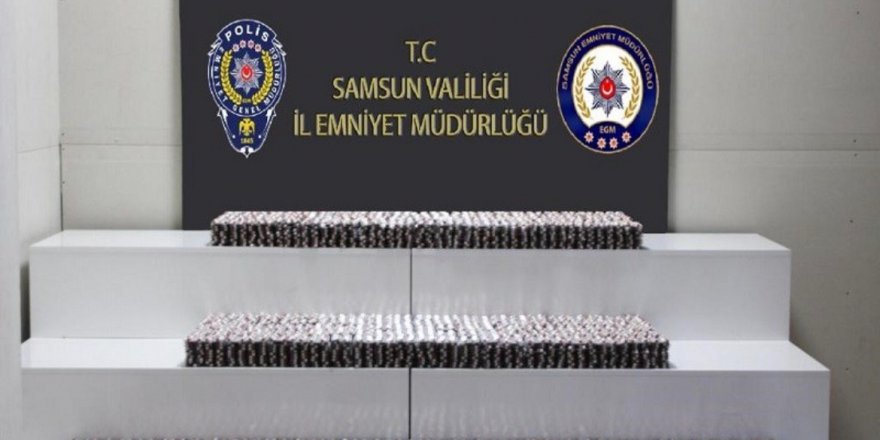 SAMSUN'DA 55 BİN 972 KAPSÜL SENTETİK ECZA ELE GEÇİRİLDİ