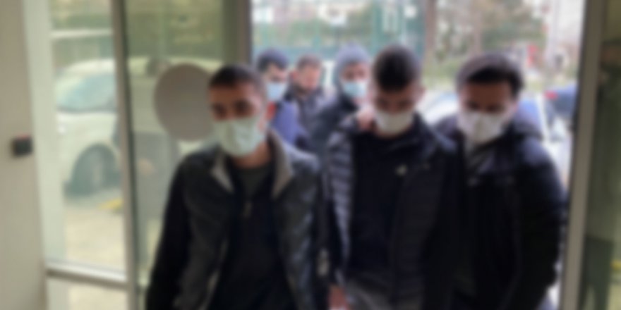 SAMSUN'DA SİLAHLA YARALAMA OLAYIYLA İLGİLİ YAKALANAN 4 ŞÜPHELİDEN BİRİ TUTUKLANDI
