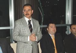 Dündar, gençlerle buluştu