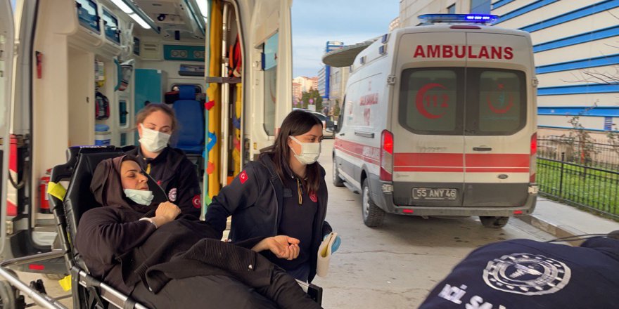 SAMSUN'DA BİR KADIN, TARTIŞTIĞI OĞLU TARAFINDAN CAM PARÇASI İLE YARALANDI.