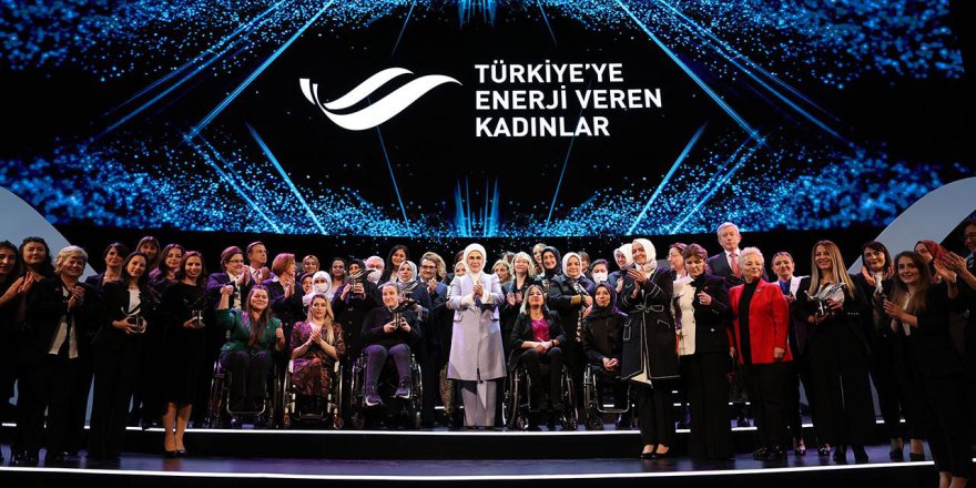 YEDAŞ’A, TÜRKİYE’YE ENERJİ VEREN KADIN ÖDÜLÜ
