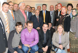 Öztürkten övgü