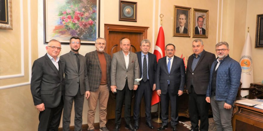 ÇARŞAMBALILAR DERNEĞİ’NDEN BAŞKAN DEMİR’E ZİYARET