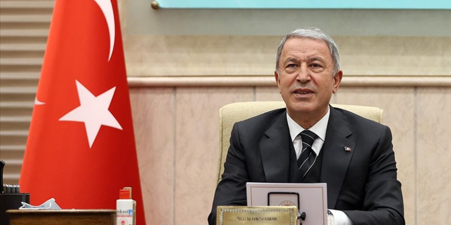 BAKAN AKAR, 5 ÜLKENİN SAVUNMA BAKANIYLA VİDEOKONFERANS TOPLANTISI YAPTI