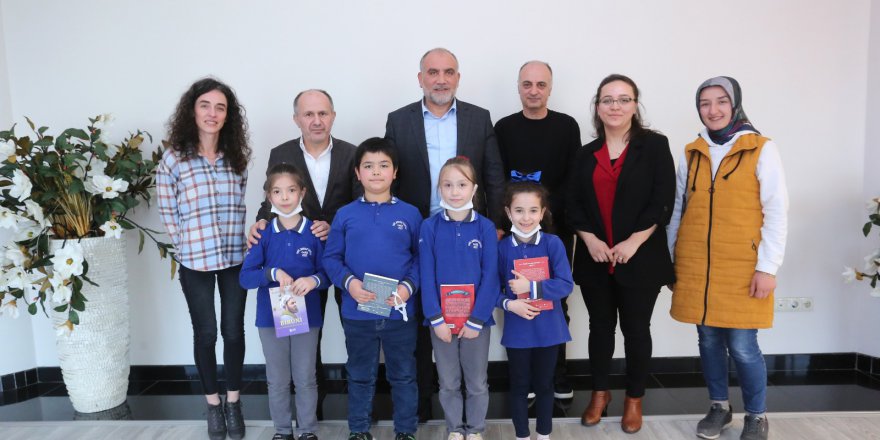 Öğrencilerden Sandıkçı'ya Teşekkür Mektubu