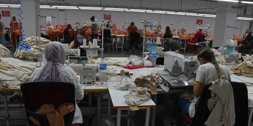 MESLEKİ EĞİTİM KURSLARI İLE İŞBAŞI EĞİTİM PROGRAMLARINDA YÜZDE 70 İSTİHDAM KOŞULU GETİRİLDİ
