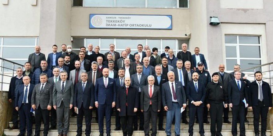 TEKKEKÖY'DE MAHALLE MUHTARI TOPLANTISI