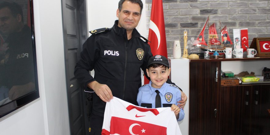 MÜDÜR AYDEMİR KOLTUĞU DEVRETTİ