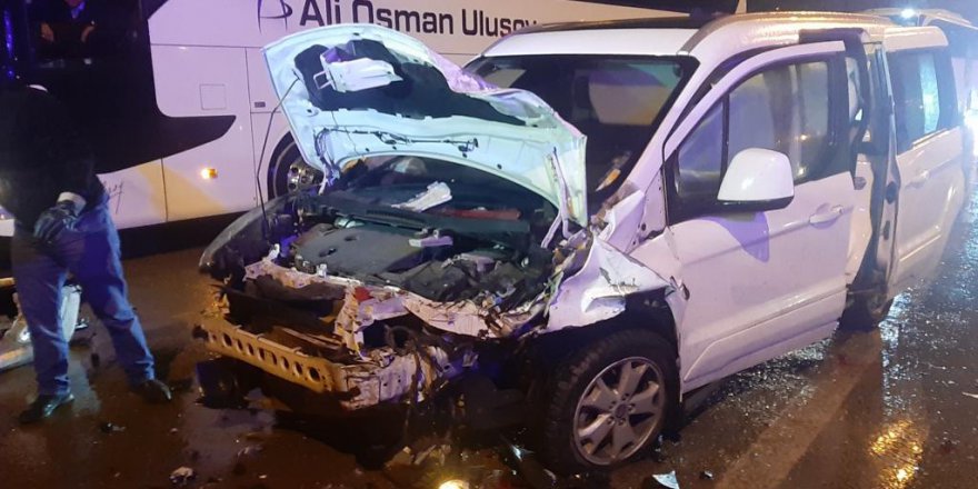 ÇARŞAMBA’DA FECİ KAZA 9 YARALI 