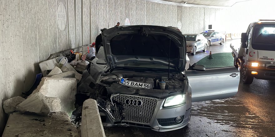 "DUR" İHTARINA UYMAYIP KAÇARKEN KAZA YAPAN ARAÇTAN UYUŞTURUCU ÇIKTI