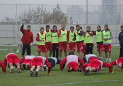 Maçı kaybetti cezayı yedi