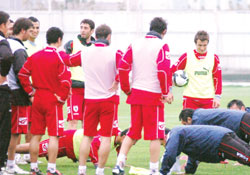 Kötü maç yönettiler