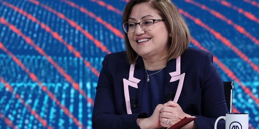 TÜRKİYE BELEDİYELER BİRLİĞİ BAŞKANI ŞAHİN: BİZ, KİMİN YÖNETTİĞİNE DEĞİL O ŞEHİR NEYİ HAK EDİYOR ONA BAKIYORUZ