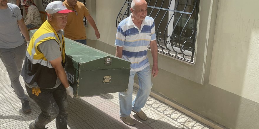 SAMSUN'DA APARTMANIN DÖRDÜNCÜ KATINDAN DÜŞEN LİSE ÖĞRENCİSİ ÖLDÜ