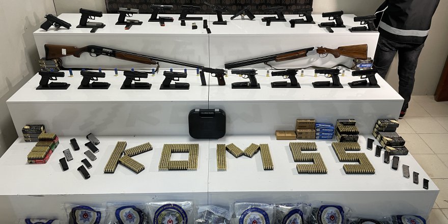 SAMSUN'DA DÜZENLENEN SİLAH KAÇAKÇILIĞI OPERASYONUNDA 4 KİŞİ YAKALANDI