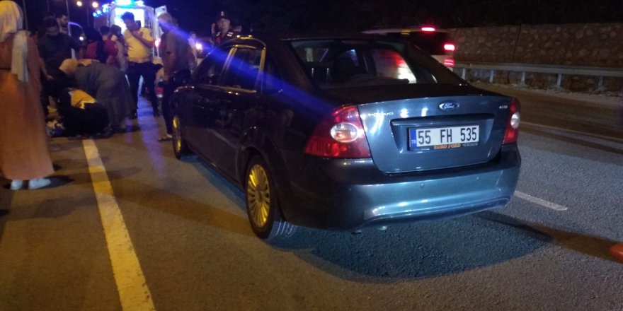 SAMSUN’DA OTOMOBİLİN ÇARPTIĞI 2 YAYA AĞIR YARALANDI