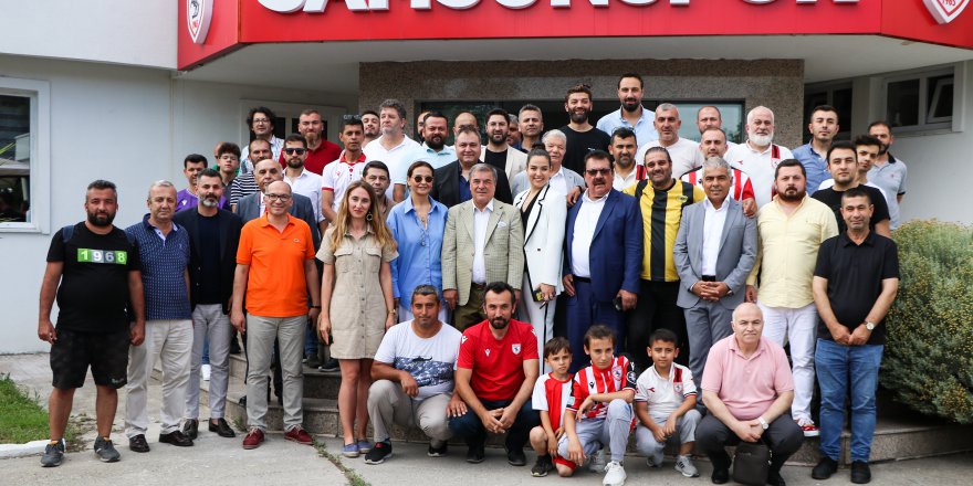 SAMSUNSPOR'DA BAYRAMLAŞMA