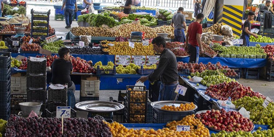 PAZARCI ESNAFINDAN VATANDAŞA SEMT PAZARLARINDAN DAHA UCUZA ALIŞVERİŞ YAPMA ÇAĞRISI