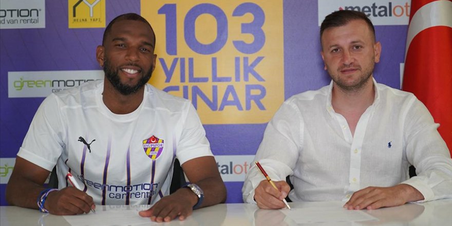 EYÜPSPOR, HOLLANDALI FUTBOLCU RYAN BABEL'İ TRANSFER ETTİ