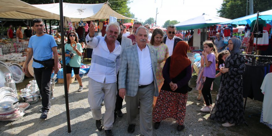 RENKLİ GÖRÜNTÜLERE EV SAHİPLİĞİ YAPAN MAHMUR DAĞI KADIRGA ŞENLİKLERİ SONA ERDİ