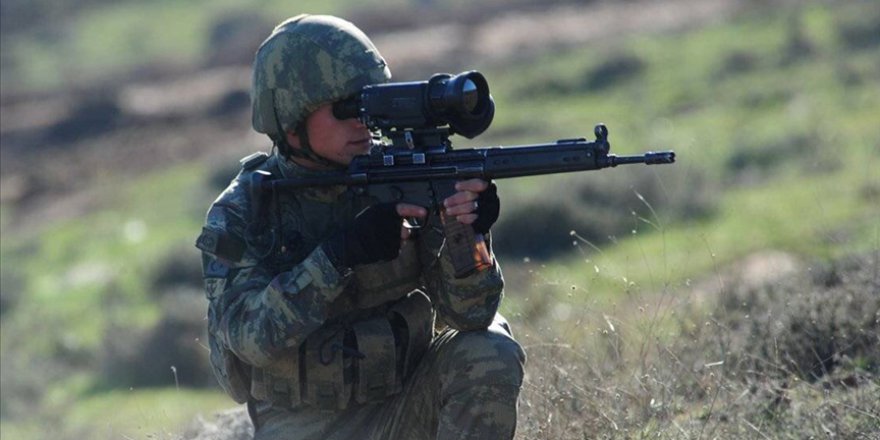 BARIŞ PINARI BÖLGESİNDE 4 TERÖRİST ETKİSİZ HALE GETİRİLDİ