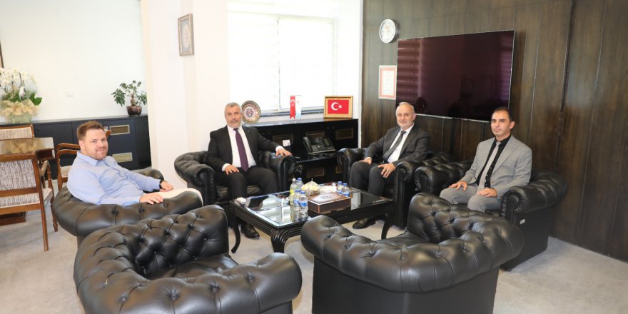 REKTÖR ÜNAL’DAN ÖSYM BAŞKANI ERSOY’A ZİYARET