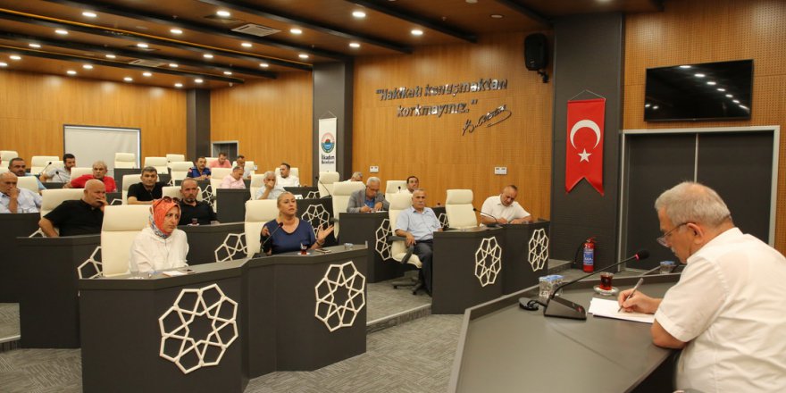 BAŞKAN DEMİRTAŞ İLKADIMLI MUHTARLARLA BİR ARAYA GELDİ SORUNLARI DİNLEDİ