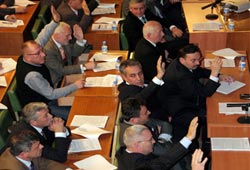 CHP'nin uyum yakınması