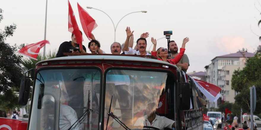 ATAKUM TEK YÜREK