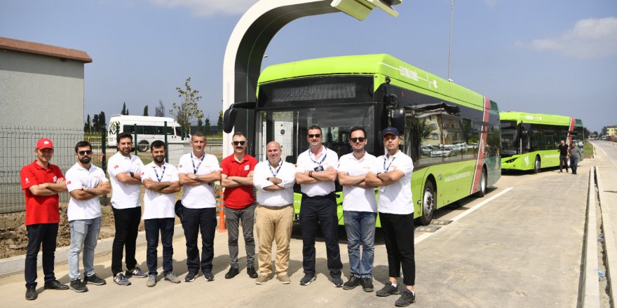 ELEKTRİKLİ OTOBÜSLERE VATANDAŞLAR BÜYÜK İLGİ GÖSTERDİ