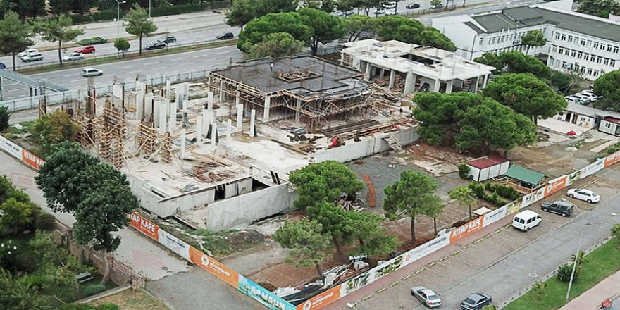 BATONİK BAHÇE DEĞİL BETON BAHÇESİ OLDU