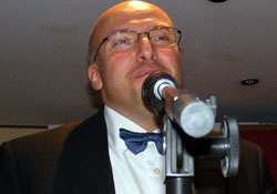 Şiddete göz yumulmamalı