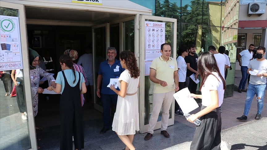 KPSS LİSANS GENEL YETENEK-GENEL KÜLTÜR OTURUMU SONA ERDİ