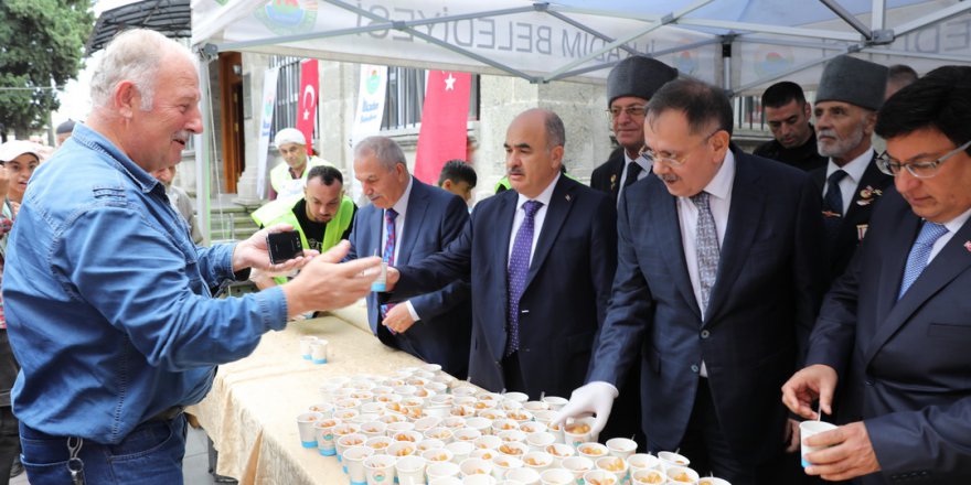 GAZİLER GÜNÜ'NE ÖZEL LOKMA İKRAMI