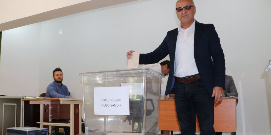 EĞİTİM BİR-SEN'DE SEÇİM HEYECANI