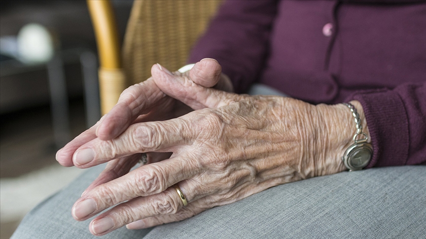 YAŞLI NÜFUS ORANI 2050'DE YÜZDE 20'YE YÜKSELECEK