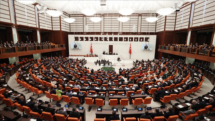 KANUN TEKLİFİNİN 12 MADDESİ DAHA KABUL EDİLDİ