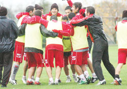 Bekarların yüzü güldü