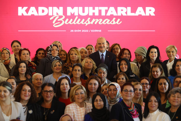 "TÜRKİYE'DE 1134 KADIN MUHTAR GÖREV YAPMAKTA"