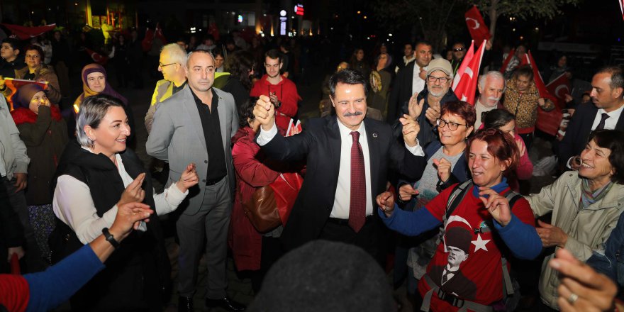 "ATATÜRK'ÜN YOLUNU TAKİP EDELİM"