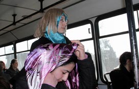 OMÜ'de türbanlı öğrenciler alınmadı...