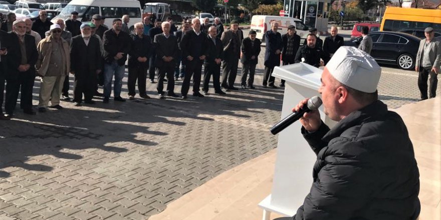 UMRE ADAYLARINA UĞURLAMA TÖRENİ