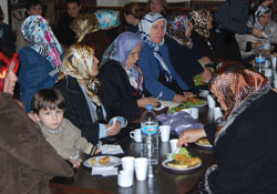 Beyaz İnci'ler çayda buluştu