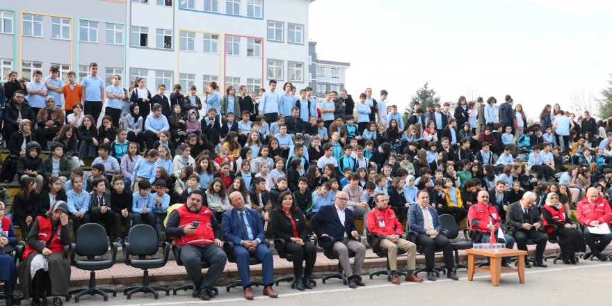 6 YILDA 6 BİN 65 ÜNİTE KAN BAĞIŞI
